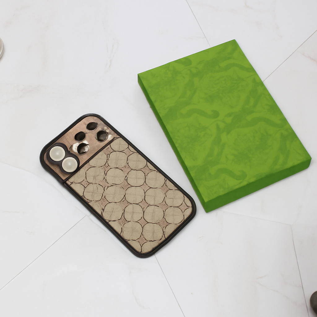 Swappable Lens Cover Phone Case for Smartphone Models 12-17