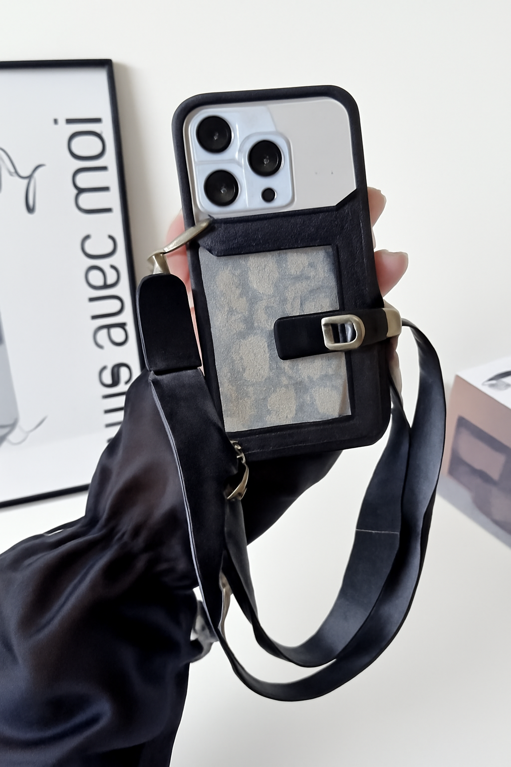 Canvas Fabric Crossbody Phone Case for Smartphone Models 12-17